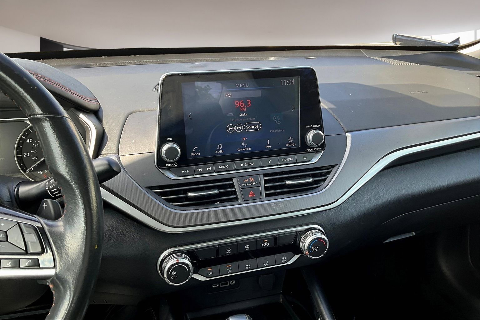 Used 2024 Nissan Altima 2.5 SR image 9