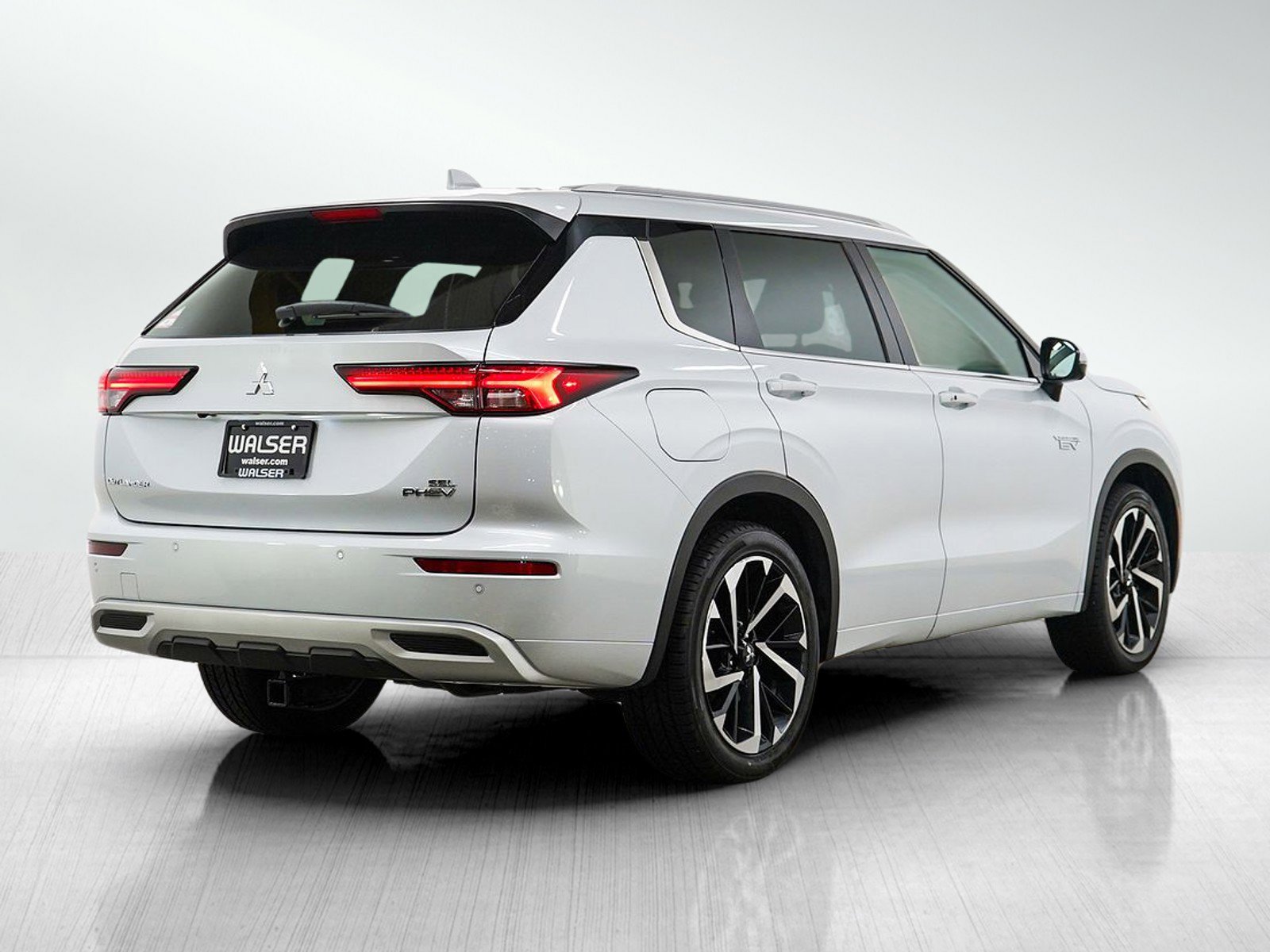 Used 2023 Mitsubishi Outlander SEL image 5