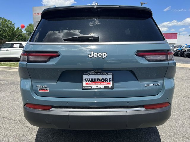 New 2026 Jeep Grand Cherokee L Limited w/ Luxury Tech Group II AWD/4WD image 5