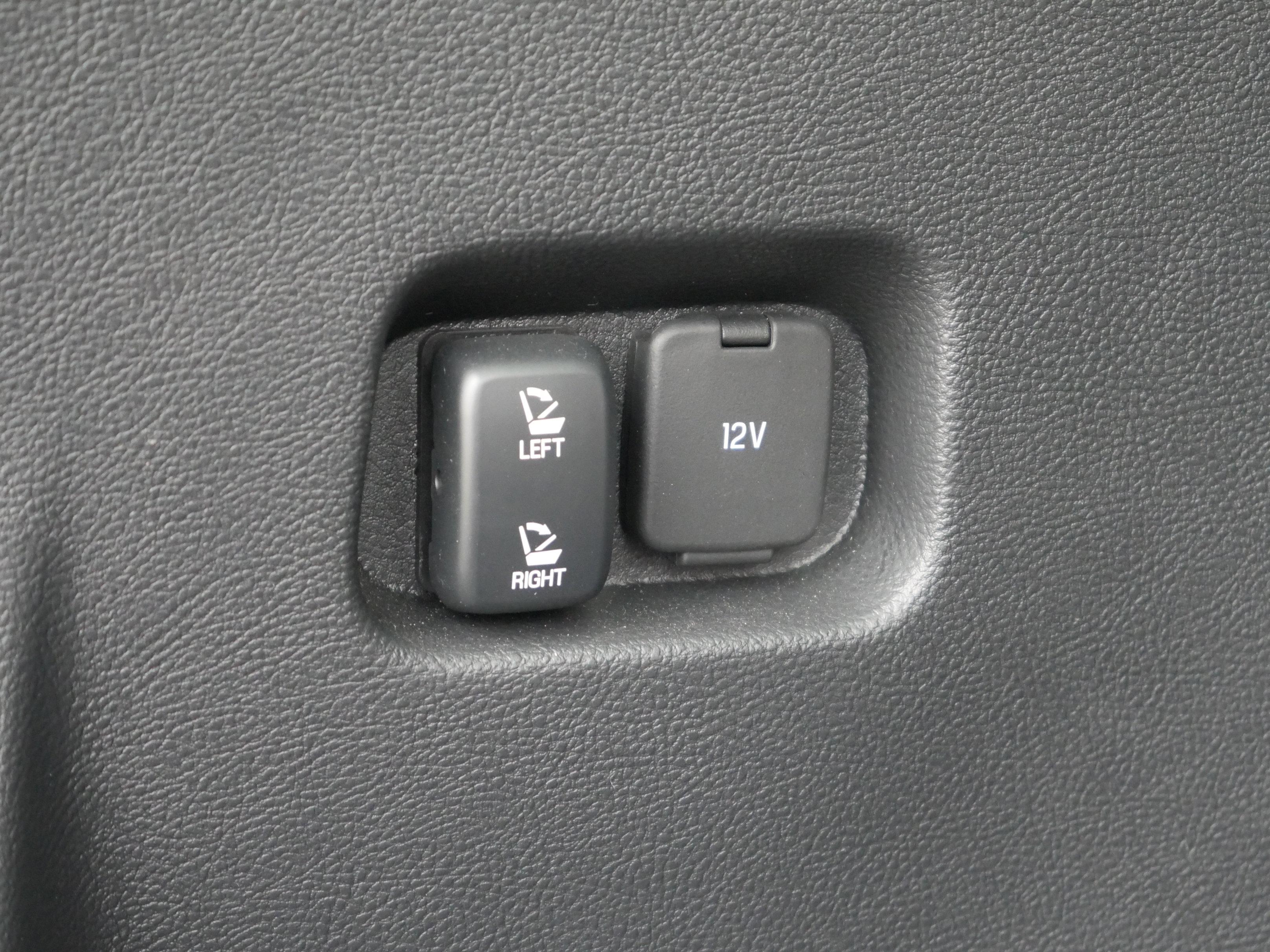 Certified 2024 Ford Edge SEL w/ Convenience Package image 25