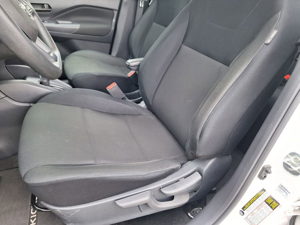 Used 2024 Nissan Kicks S FWD image 10