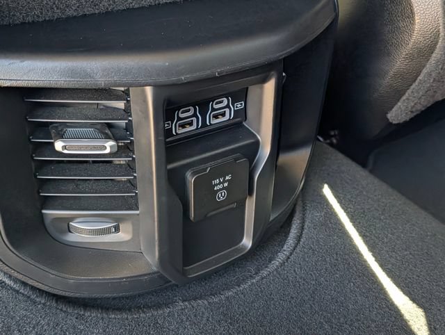 Used 2024 RAM 2500 Laramie w/ Safety Group AWD/4WD image 15