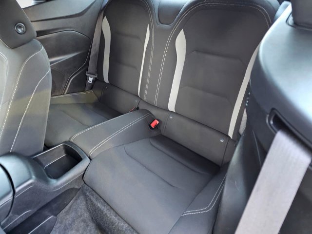 Used 2019 Chevrolet Camaro LT RWD image 18