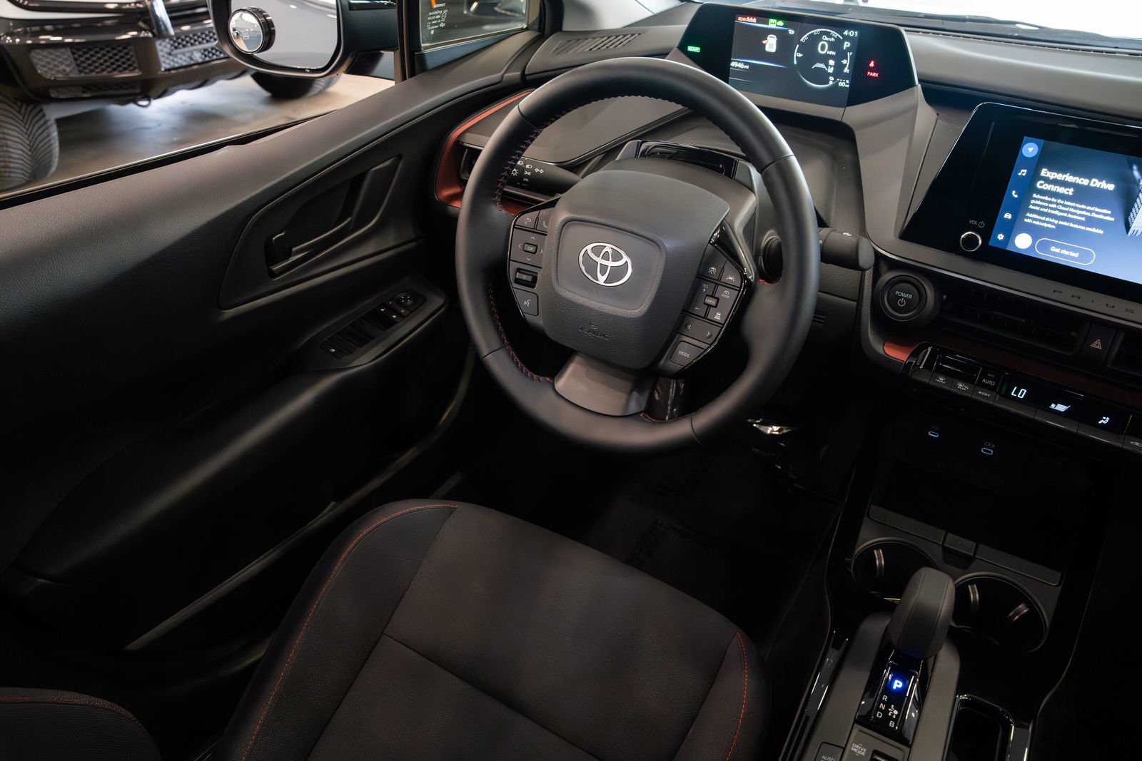 Used 2024 Toyota Prius Prime FWD image 10