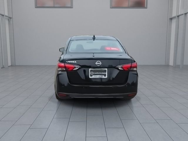Certified 2025 Nissan Versa SV w/ Trunk Package FWD image 7