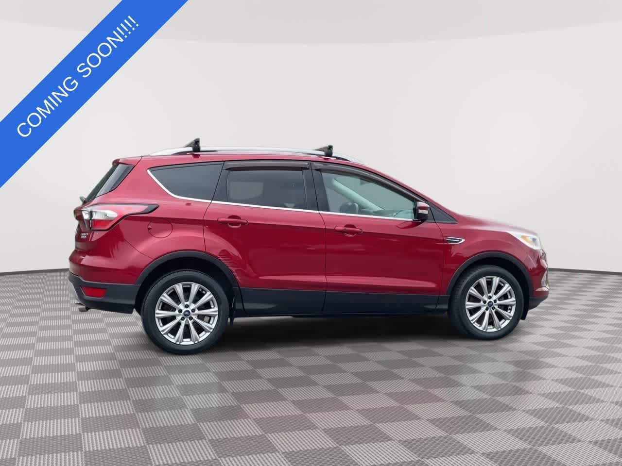 Used 2017 Ford Escape Titanium AWD/4WD image 9