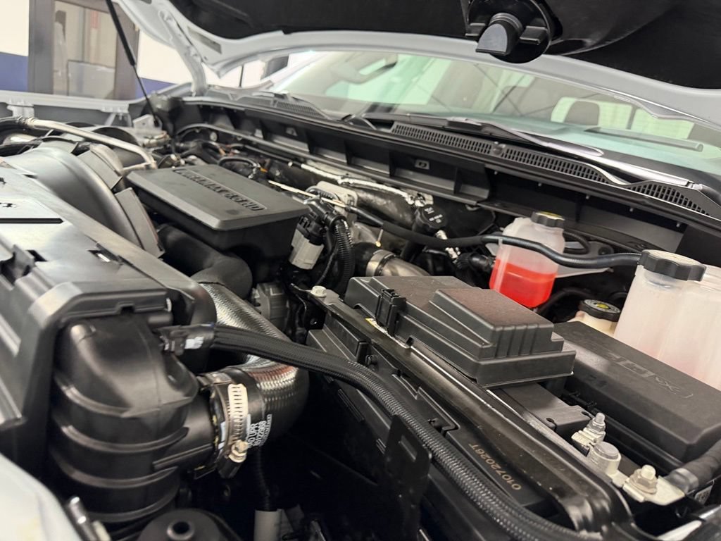 New 2026 GMC Sierra 2500 AT4 w/ AT4 Premium Plus Package AWD/4WD image 3