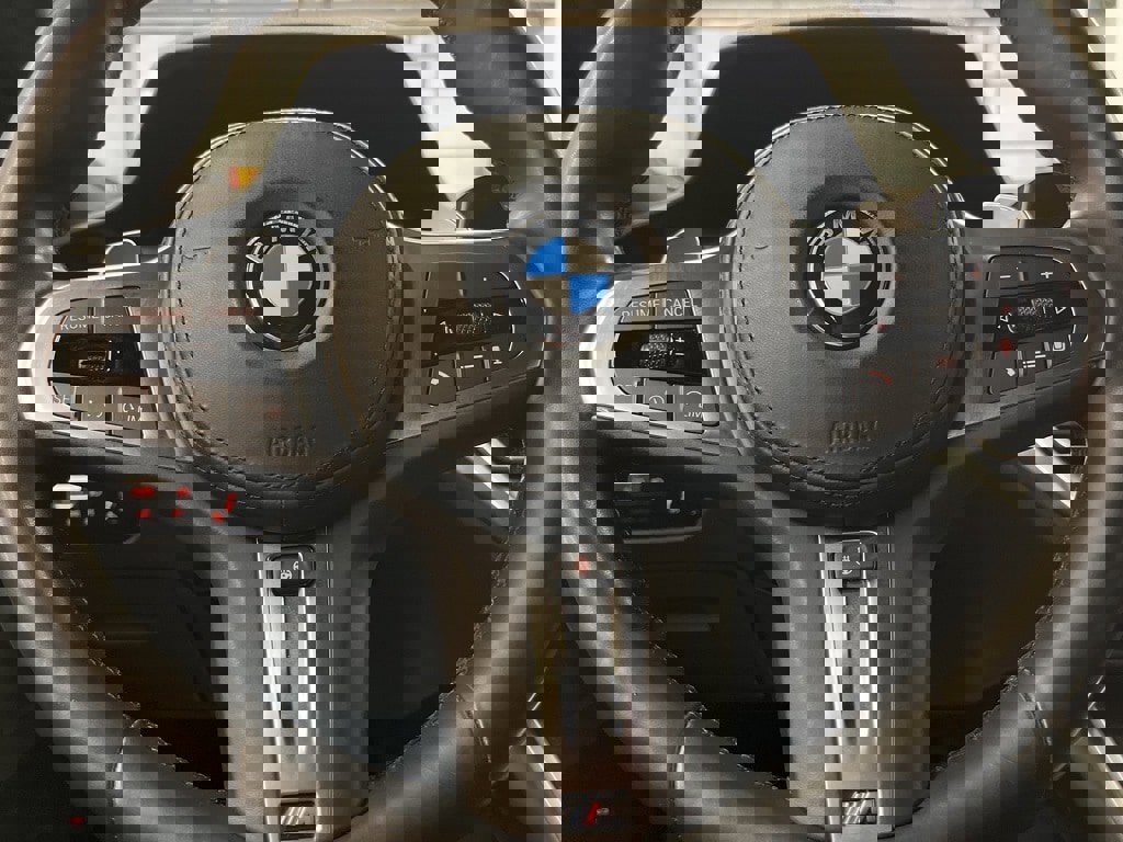 Used 2020 BMW 330i xDrive Sedan w/ Premium Package image 14