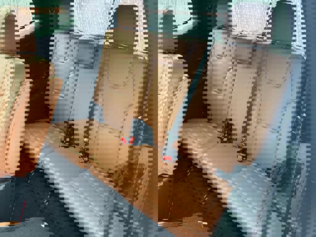 Used 2025 Kia Telluride SX Prestige X-Line image 35