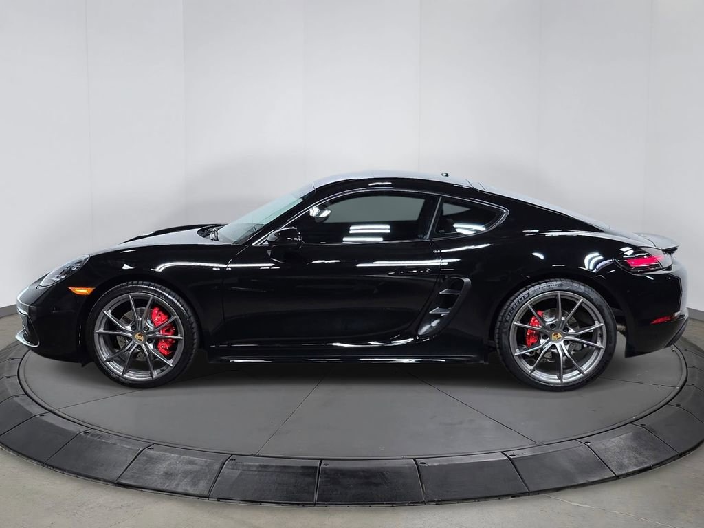 Certified 2024 Porsche 718 Cayman S RWD image 2