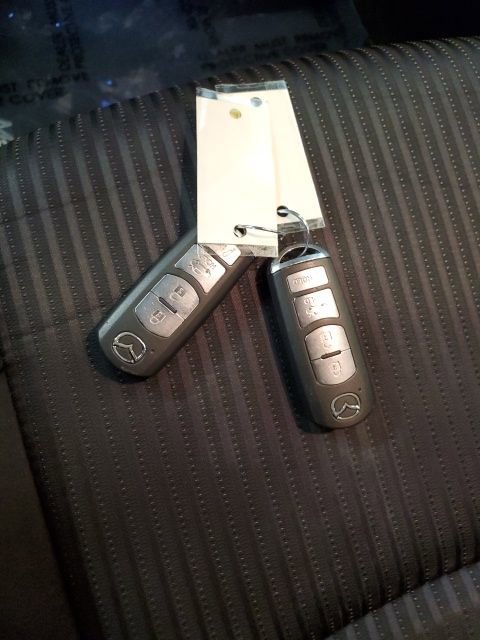 Used 2014 MAZDA MAZDA3 i Touring image 30