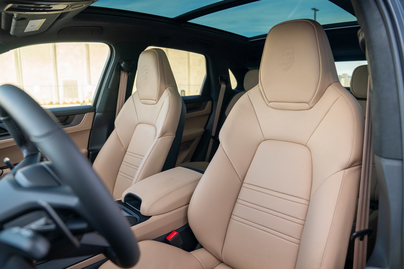 New 2026 Porsche Cayenne GTS AWD/4WD image 5