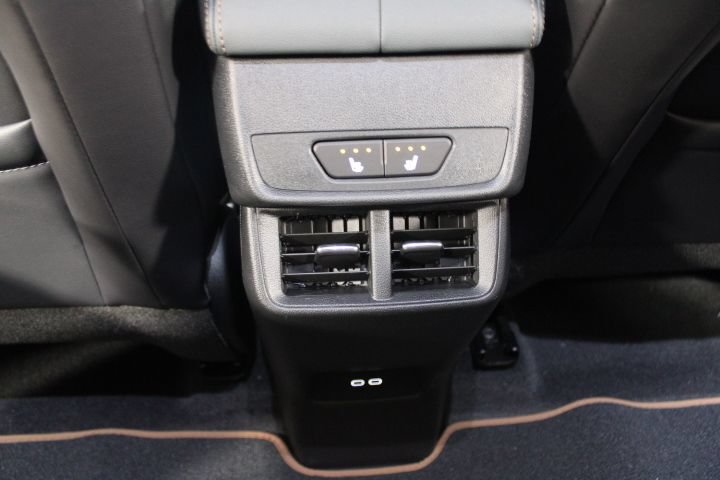 New 2026 GMC Terrain AT4 w/ Convenience Package III AWD/4WD image 21