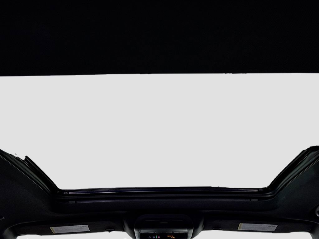 Used 2025 Chevrolet Blazer RS w/ Driver Confidence II Package image 22