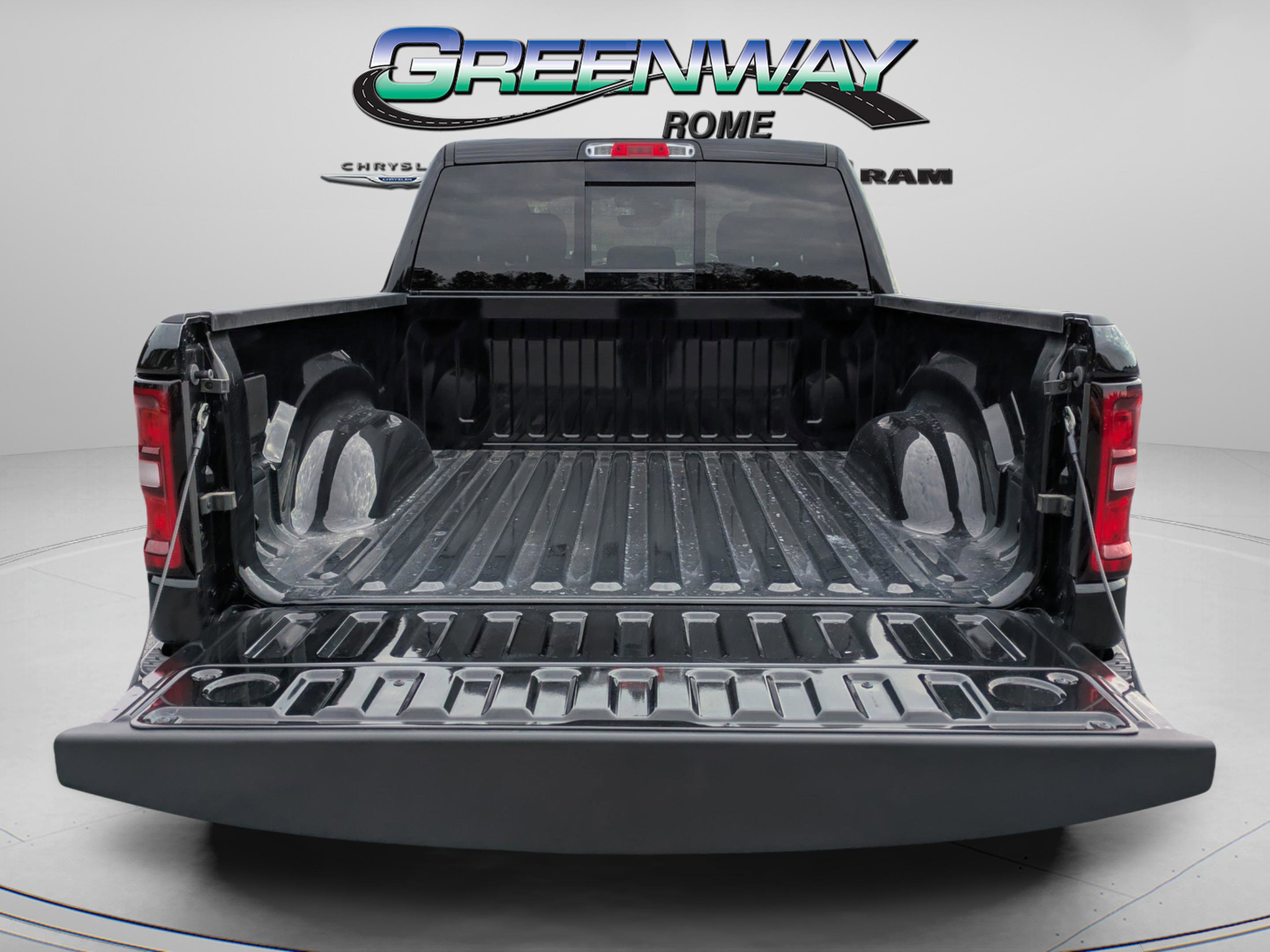 New 2026 RAM 1500 Big Horn AWD/4WD image 9