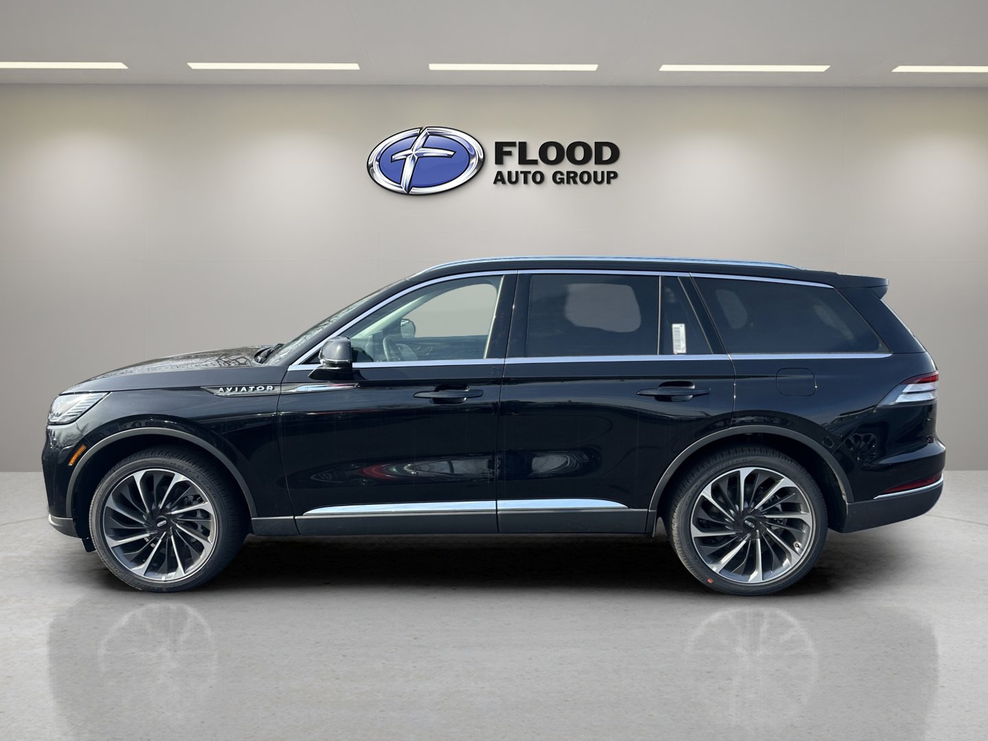 New 2025 Lincoln Aviator Reserve w/ Equipment Group 201A AWD/4WD image 5