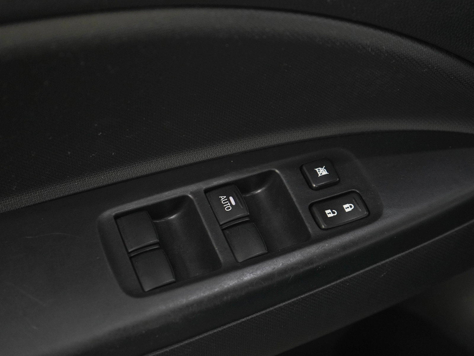 Used 2018 Mitsubishi Mirage ES FWD image 19