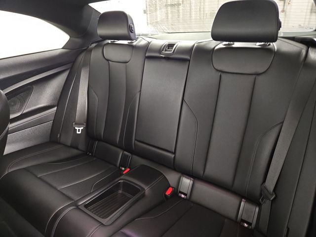 Used 2024 BMW 230i xDrive Coupe w/ Convenience Package AWD/4WD image 15