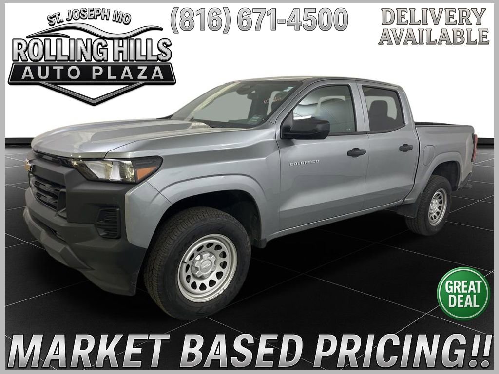 Used 2024 Chevrolet Colorado W/T image 1