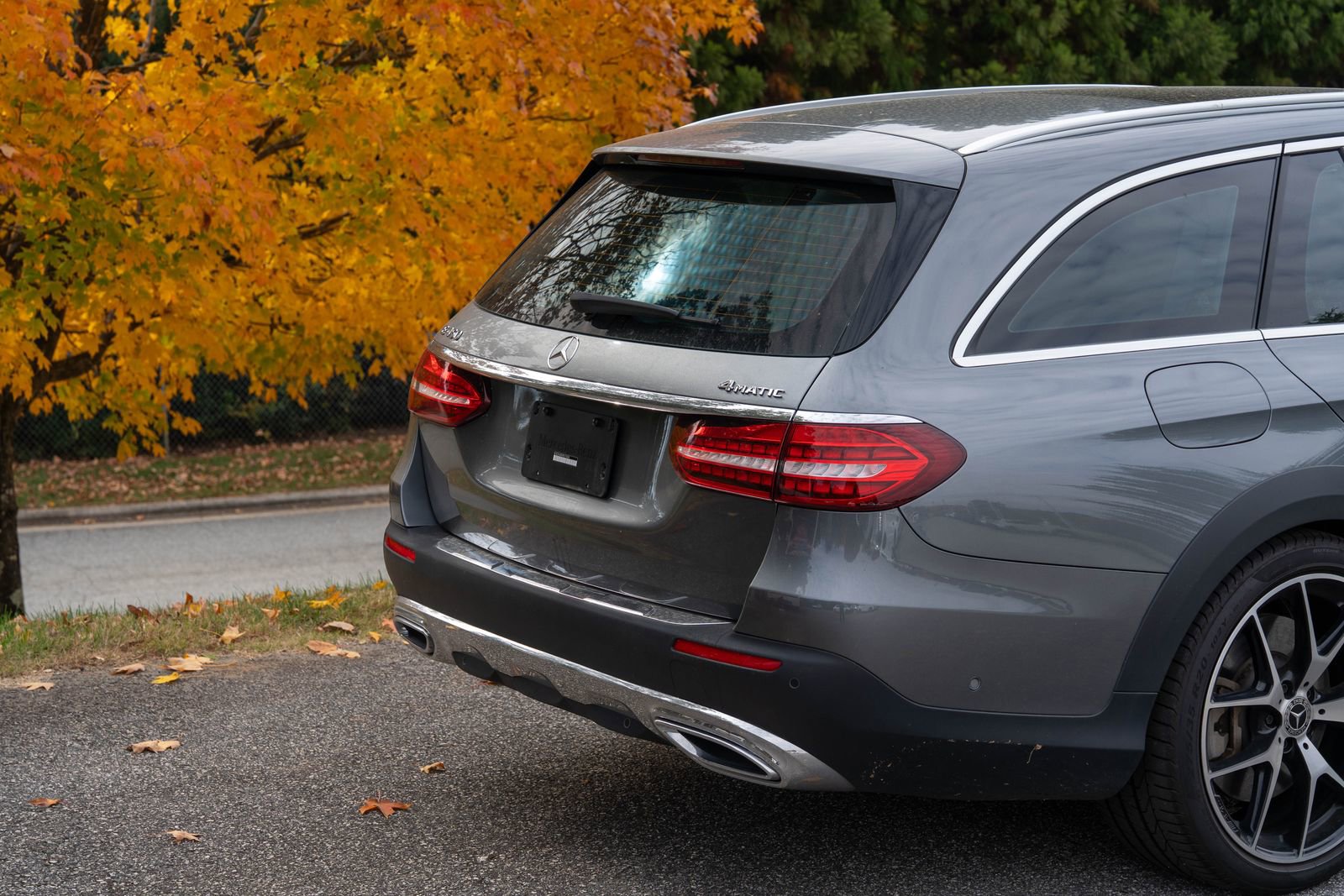 Used 2023 Mercedes-Benz E 450 4MATIC All-Terrain Wagon image 11