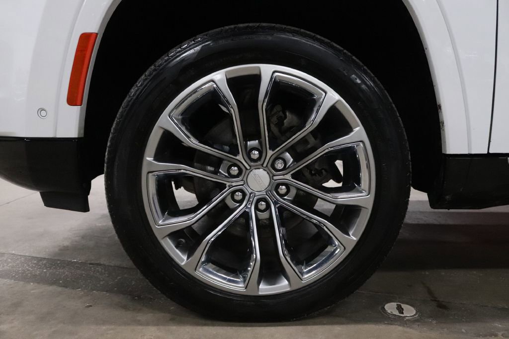 Used 2023 Jeep Grand Wagoneer Series II w/ Premium Group II image 33