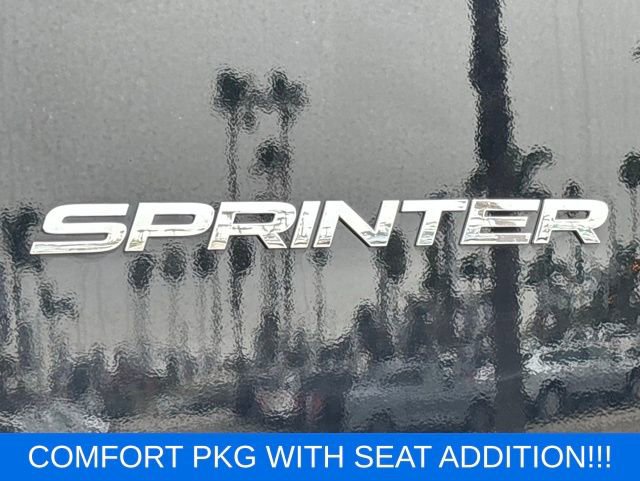 Used 2024 Mercedes-Benz Sprinter 3500 image 5