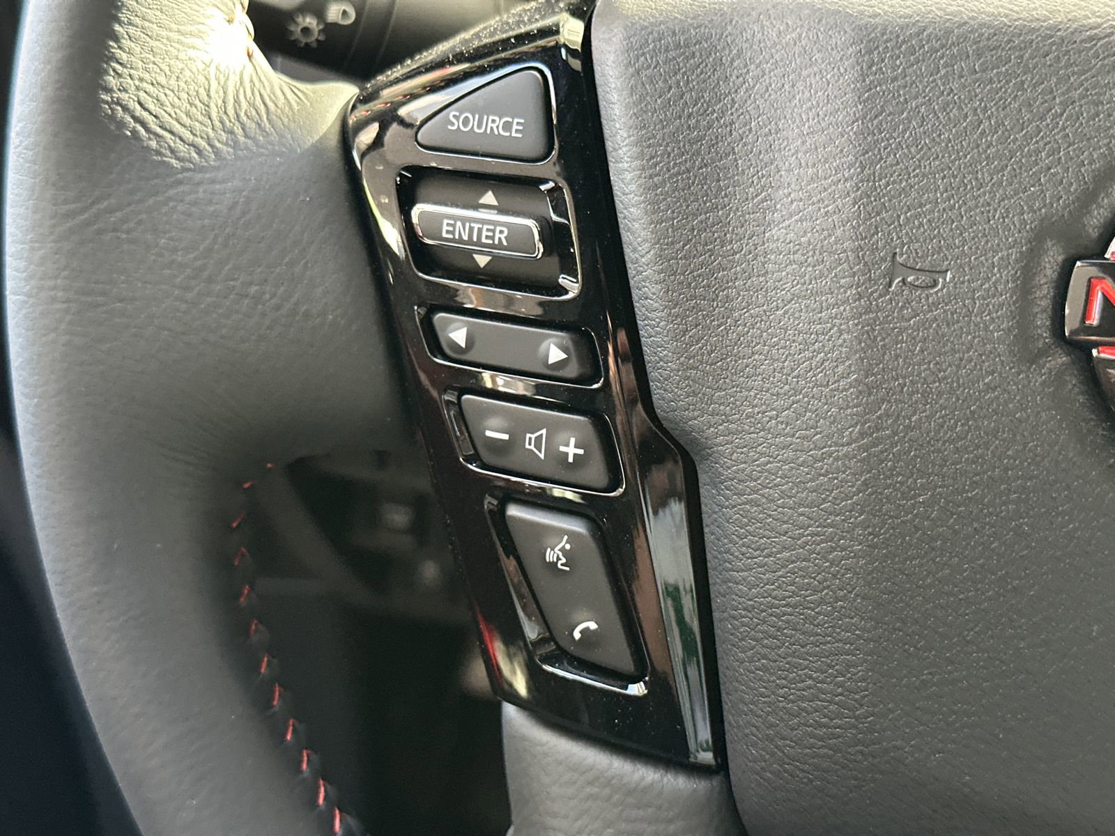 New 2026 Nissan Frontier PRO-4X w/ Pro Premium Package image 27