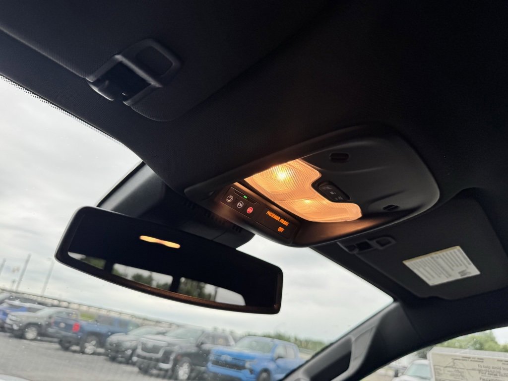 New 2025 Chevrolet Colorado LT w/ LT Convenience Package image 29