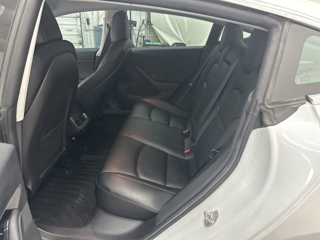 Used 2019 Tesla Model 3 Performance AWD/4WD image 18