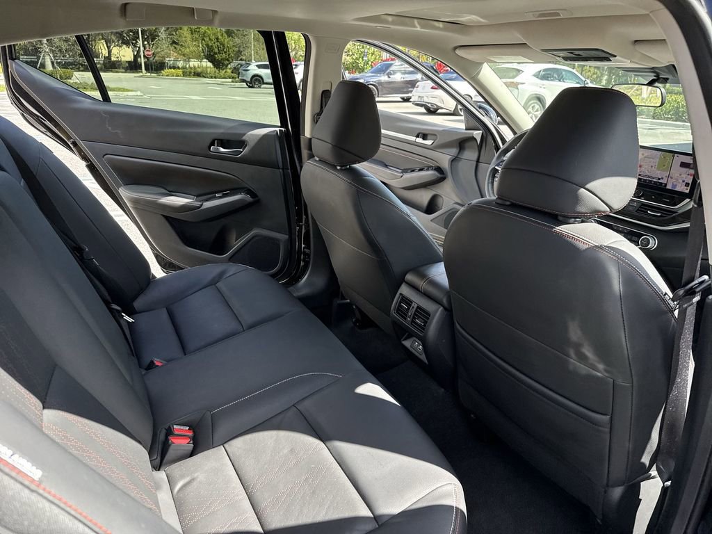 Used 2023 Nissan Altima 2.0 SR image 34