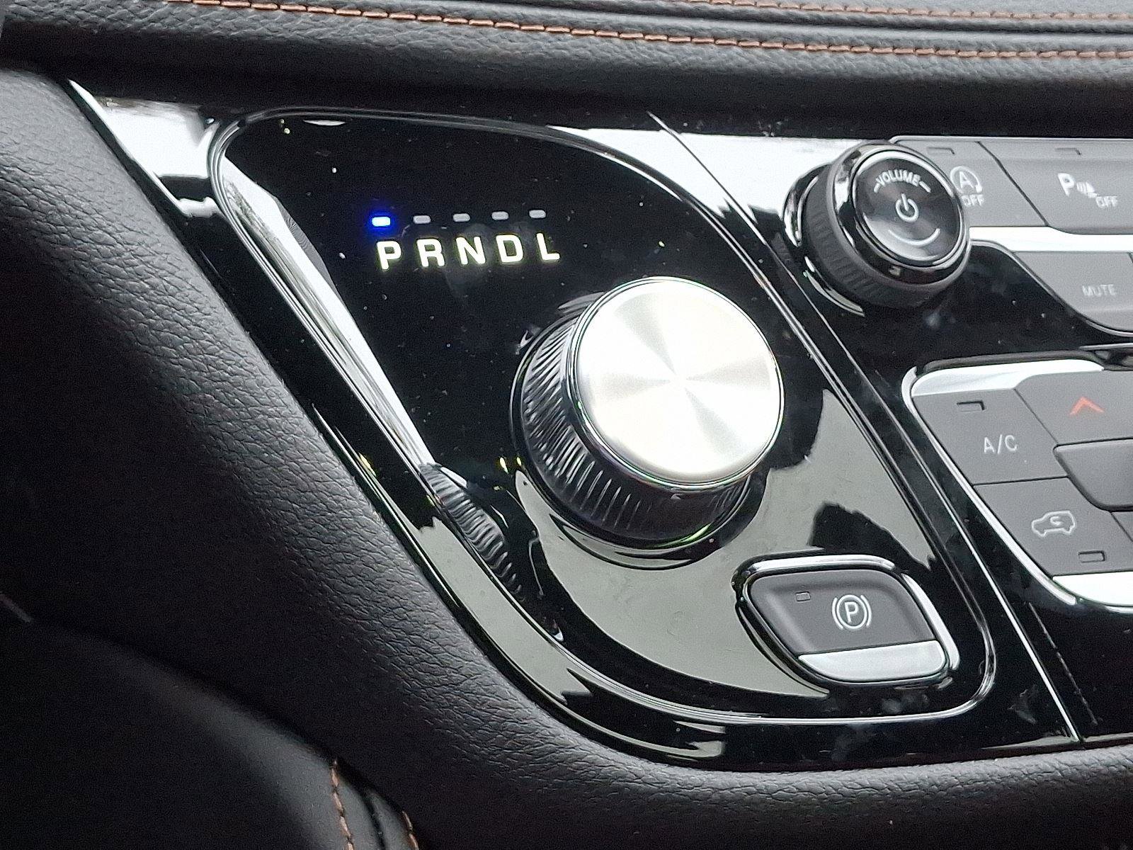 New 2026 Chrysler Pacifica Pinnacle image 8