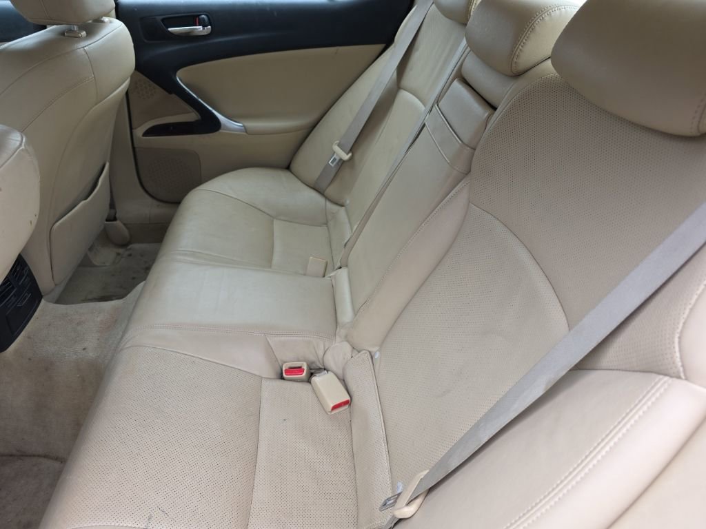 Used 2007 Lexus IS 250 image 16