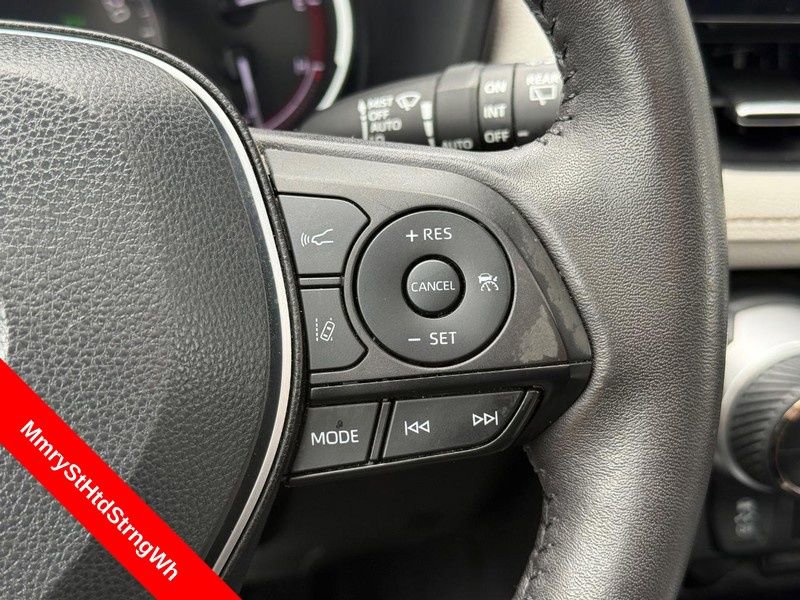 Used 2024 Toyota RAV4 XLE Premium w/ Weather Package AWD/4WD image 21