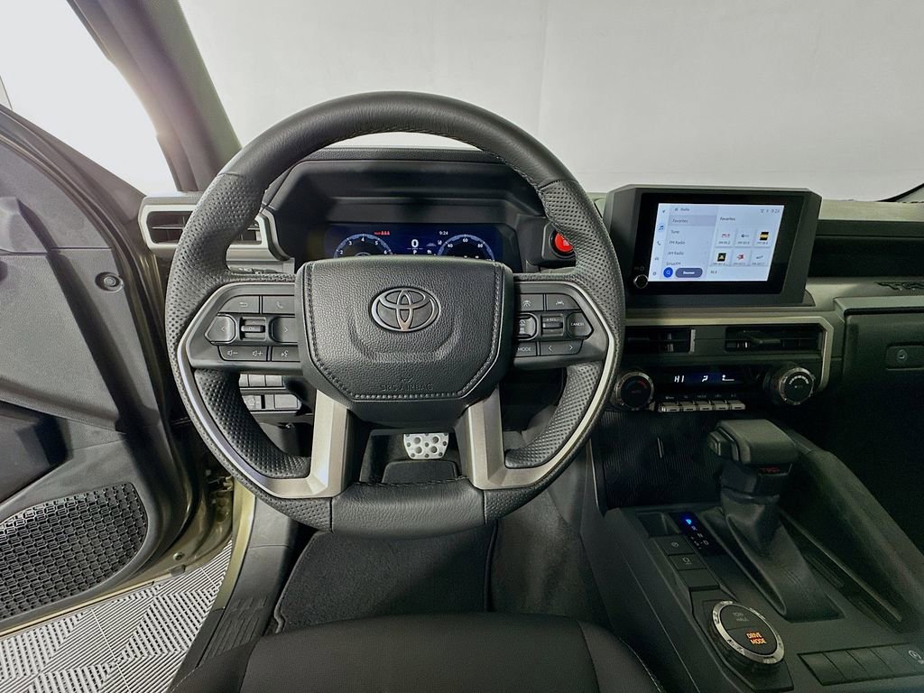Used 2024 Toyota Tacoma TRD Sport image 11