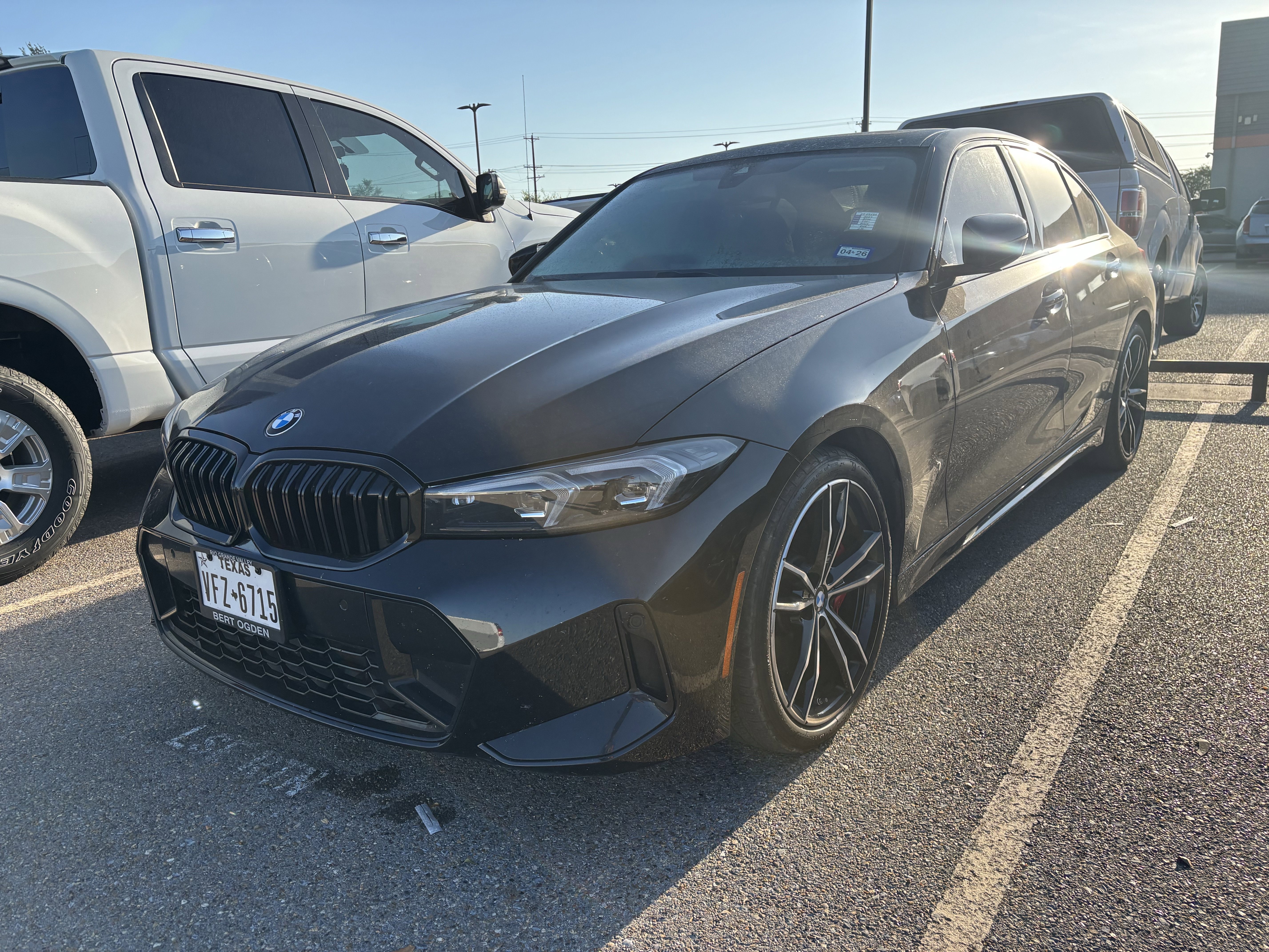 Used 2024 BMW 330i Sedan w/ M Sport Package image 4
