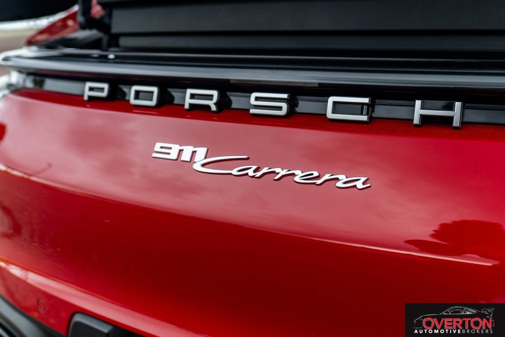 Used 2024 Porsche 911 Carrera image 40