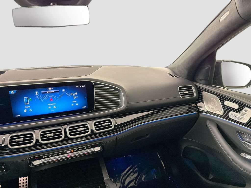 Used 2024 Mercedes-Benz GLS 63 AMG 4MATIC image 24