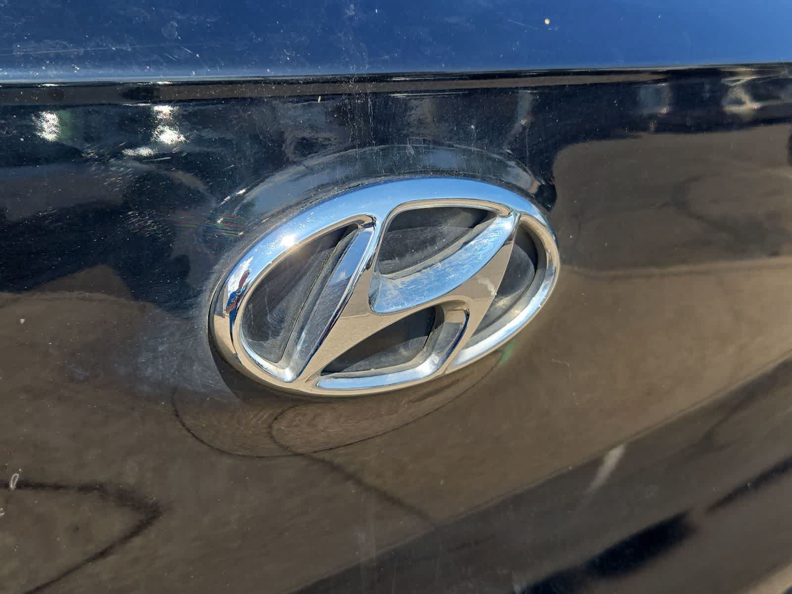 Used 2020 Hyundai Tucson Value FWD image 12