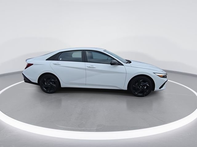New 2026 Hyundai Elantra Sport image 9