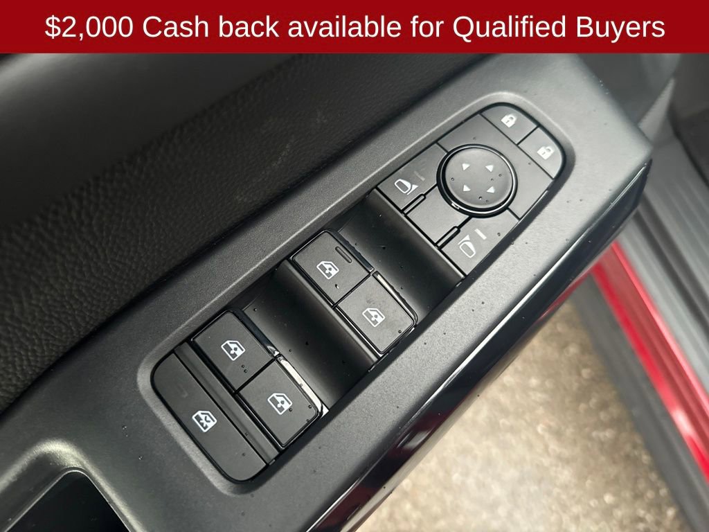 New 2026 Nissan Pathfinder SV image 12