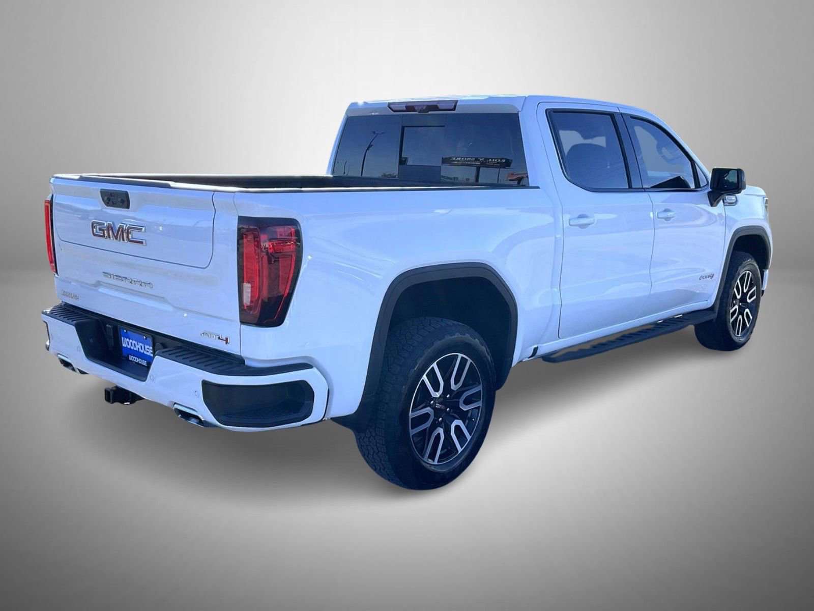 Certified 2024 GMC Sierra 1500 AT4 w/ Technology Package image 5