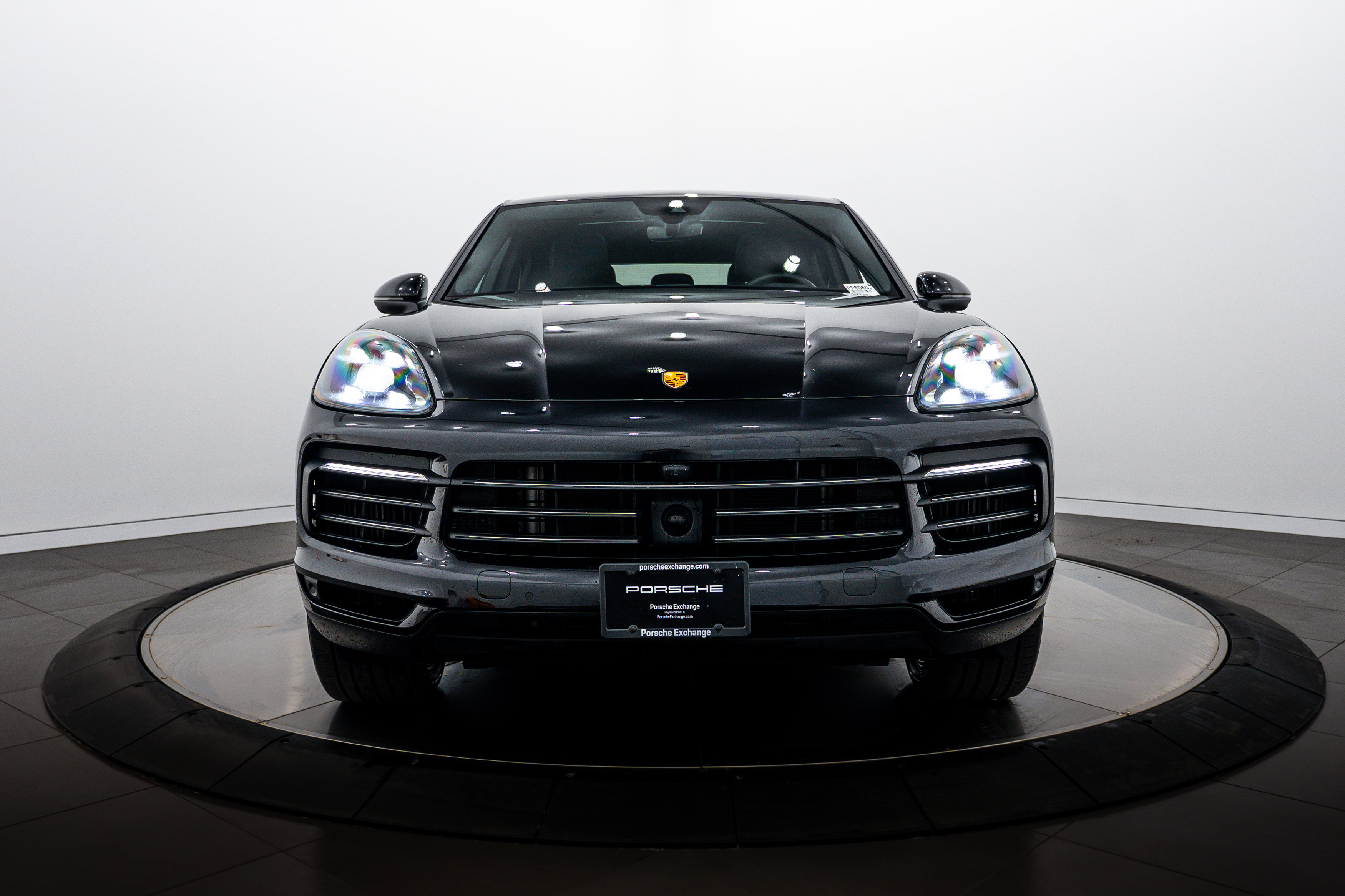 Certified 2022 Porsche Cayenne Platinum Edition AWD/4WD image 10