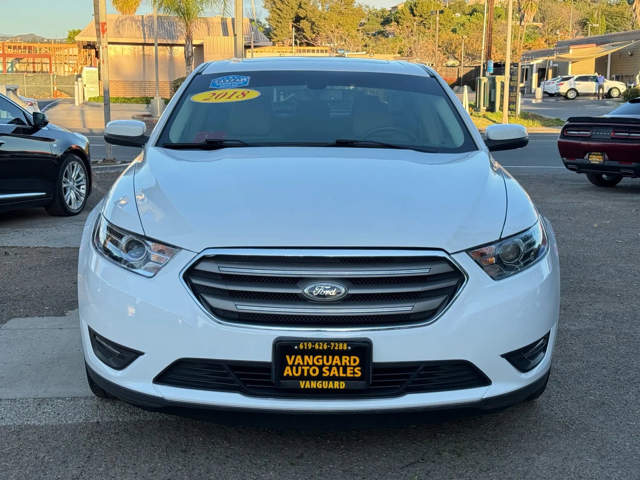 Used 2018 Ford Taurus SEL w/ Equipment Group 201A image 4