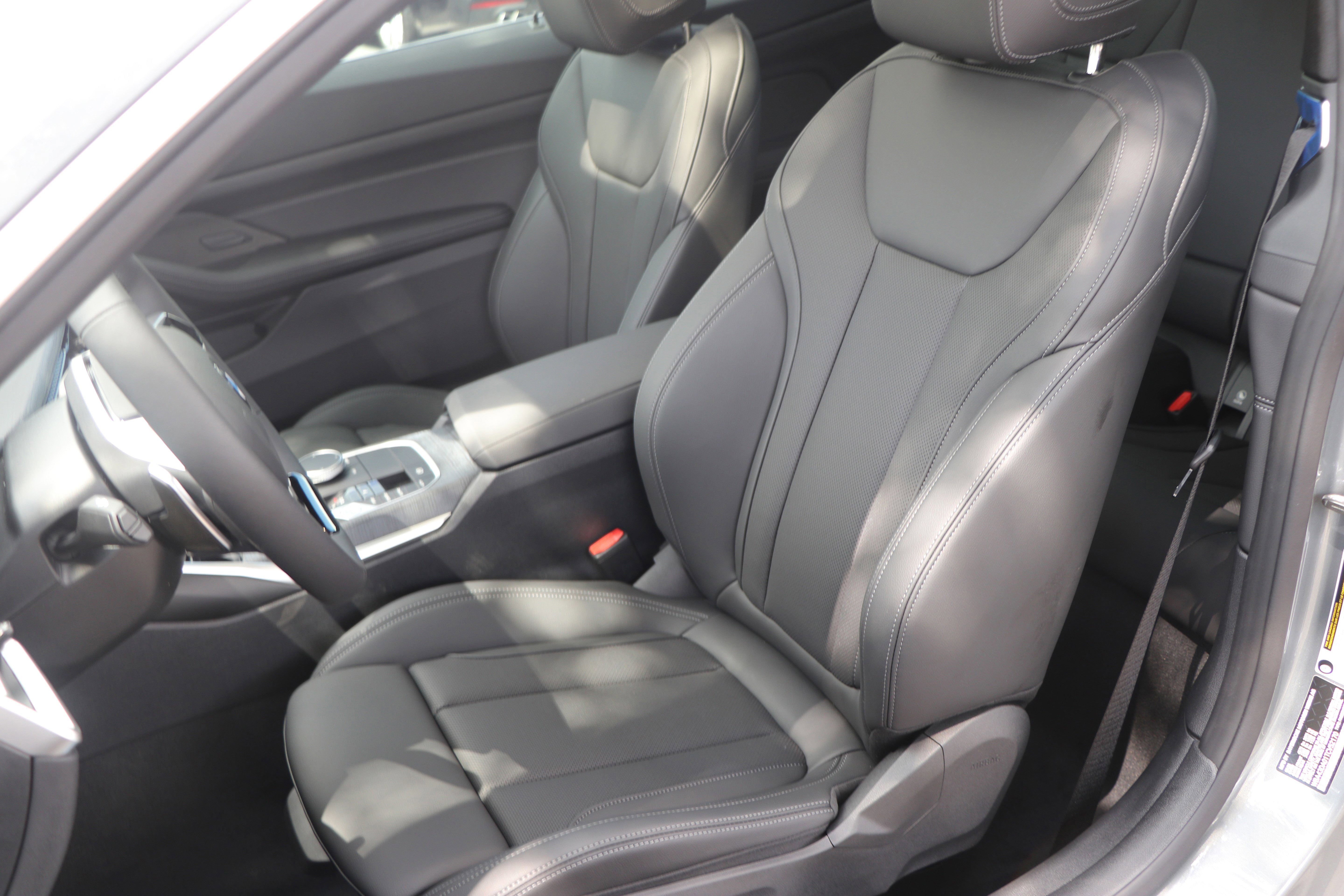 Certified 2026 BMW 430i Coupe w/ Premium Package image 16