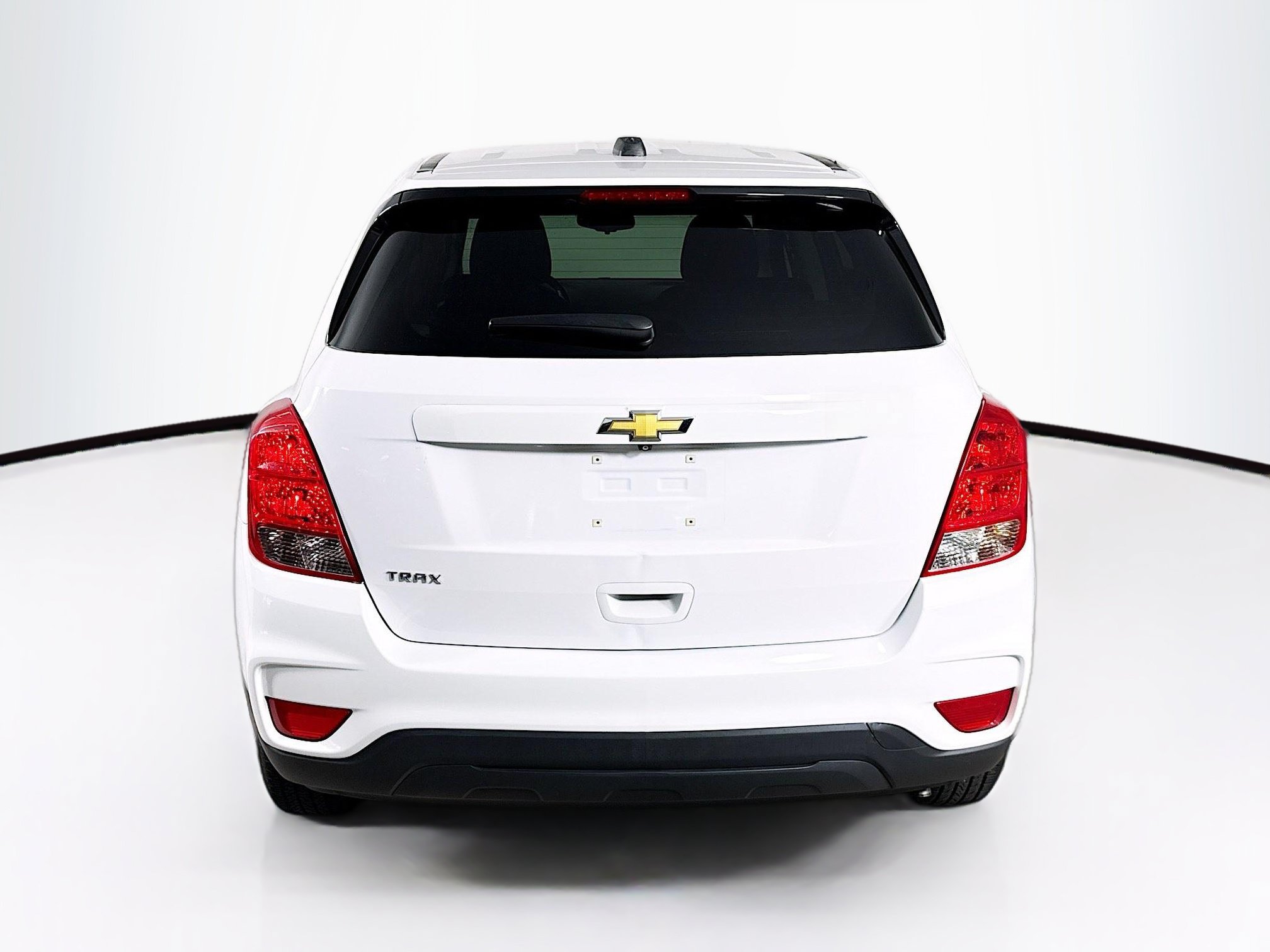 Used 2020 Chevrolet Trax LS w/ Tint and Cruise Package FWD image 29