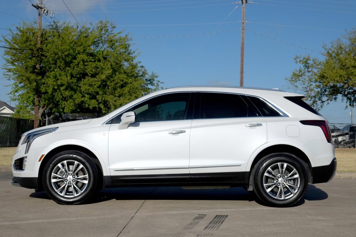 Used 2021 Cadillac XT5 Premium Luxury w/ LPO, Floor Liner Package FWD image 16