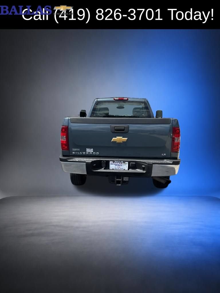 Used 2012 Chevrolet Silverado 2500 W/T AWD/4WD image 4