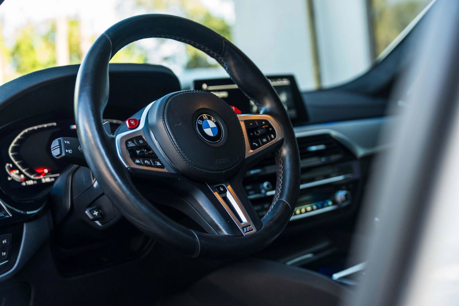 Used 2020 BMW M5 w/ Executive Package image 20