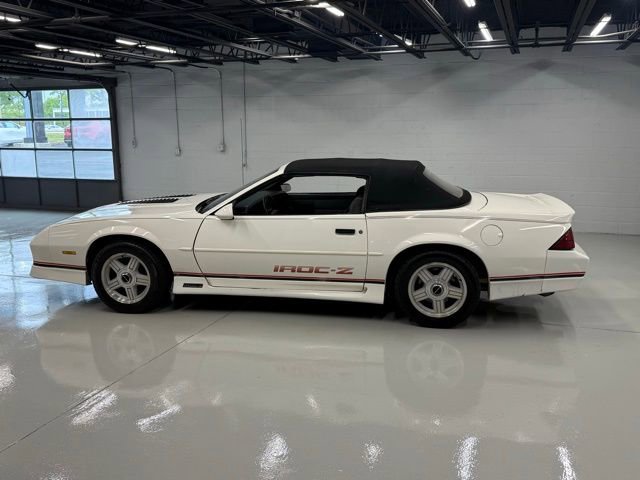 Used 1990 Chevrolet Camaro RS RWD image 12