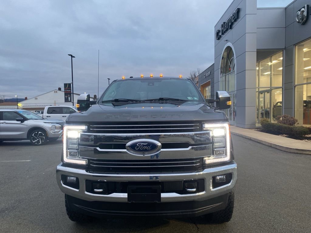 Used 2017 Ford F250 Lariat w/ Lariat Ultimate Package image 6